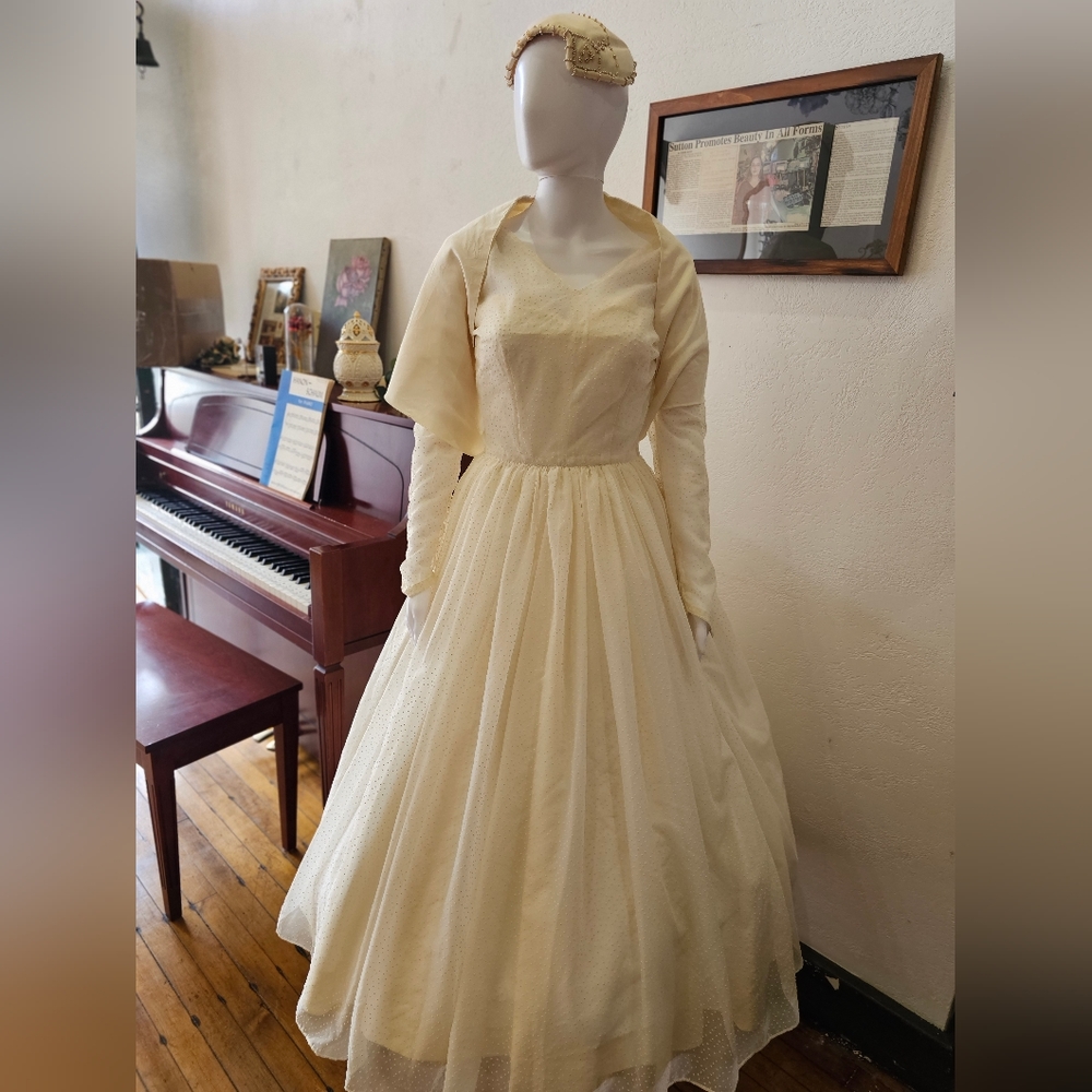 Vintage 1940's/early 50's Cream Dress with Swiss dot overlay,Pearl cap&Shawl